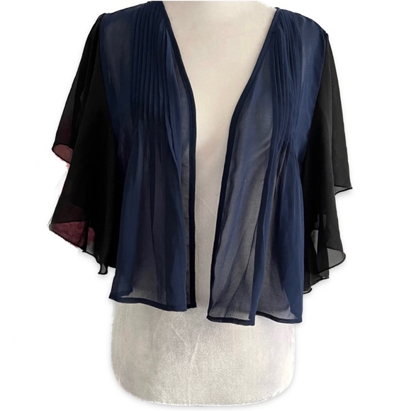 AND Tops - AND Cropped Open Top